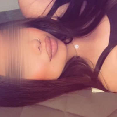 neeyra94's profile picture. ivana fan account