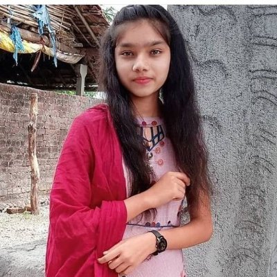 AyushiAyus43220's profile picture. I m the only school girl