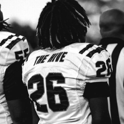 GregoryShazel_'s profile picture. C/O 28 | RB(ATH) @Leesburghsfb | 5’8 | 180 lbs | 3.2 GPA | gshazel28@gmail.com | NCAA ID #2503537004