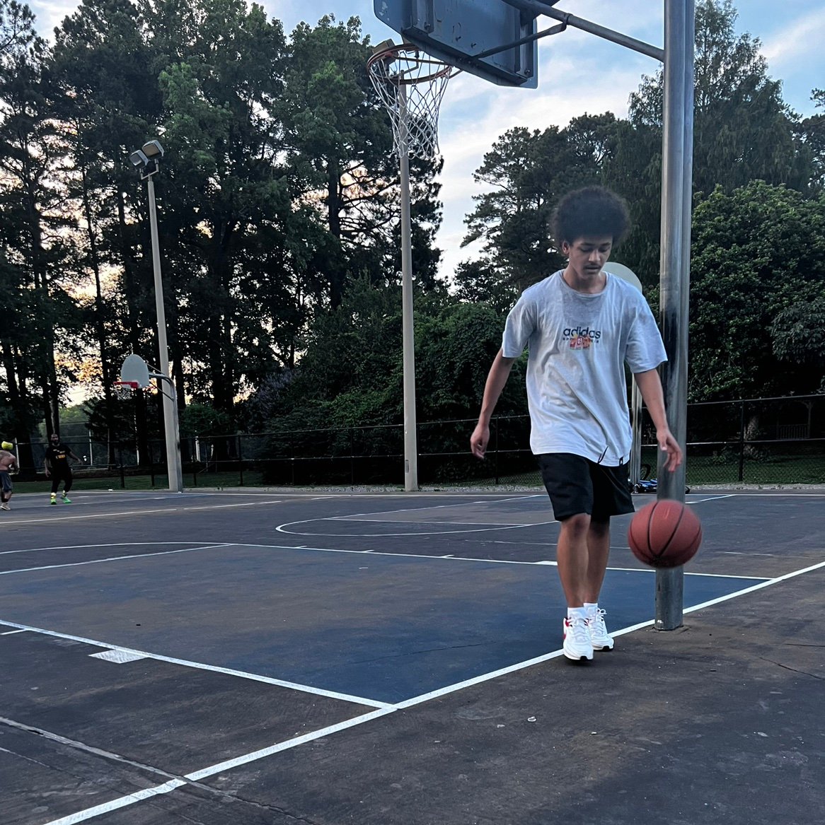 LeonardBoovi5's profile picture. 