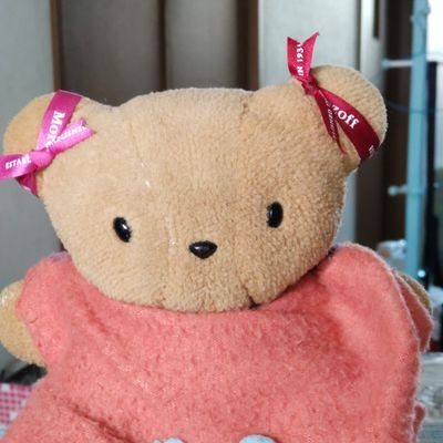 erikuma333's profile picture. 🐻ピニームーは家族☺️食いしん坊です🍘いろいろなことに♥します共感です✨ぬい以外のこともつぶやきます😐出入り自由です😄