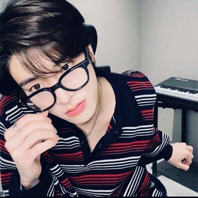 simLeeHeeJakey's profile picture. Always Ramyeonz⋆୨ৎ 🐹🐶 "It is never too late to be what you might have been." - George Eliot. HOMOPHOBIC DNI‼️❗️🫶🏻🦕HeeJake b!¡ased 🦕🫶🏻꩜｡────୨ৎ────⋆꩜｡
