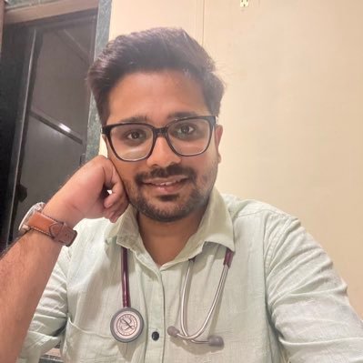 vrushal_29's profile picture. Rheumatologist | Autoimmune & Arthritis care | Passion for making complex diseases simple for patients