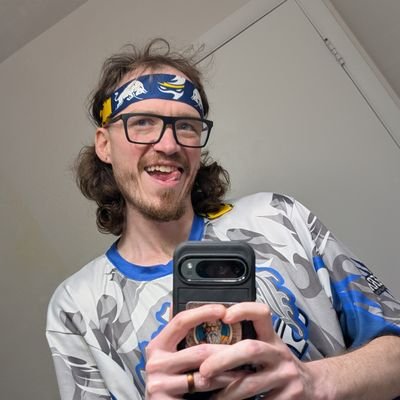 teewee93's profile picture. I'm here for a good time not a long time