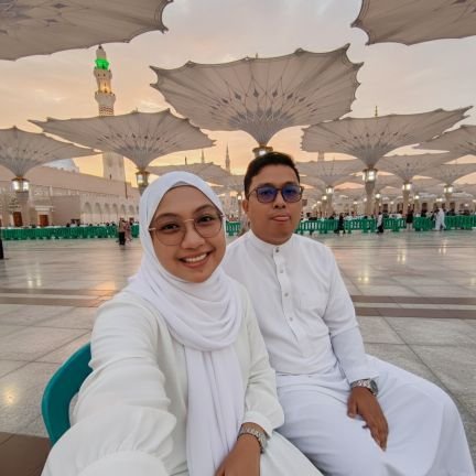 zynlfth's profile picture. •Love Yourself• 선생 // 1933