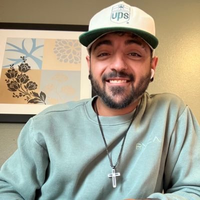 Hey guys I’m a video game streamer who streams FPS, Horror, and Survival games! Follow me on twitch or YT at HERESPATHYTTV