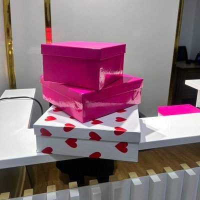 horlaitan553's profile picture. GRAPHICS DESIGNER. GIFT BOXES AND ALL DESIGNS OF BOX ARE MADE HERE🎁