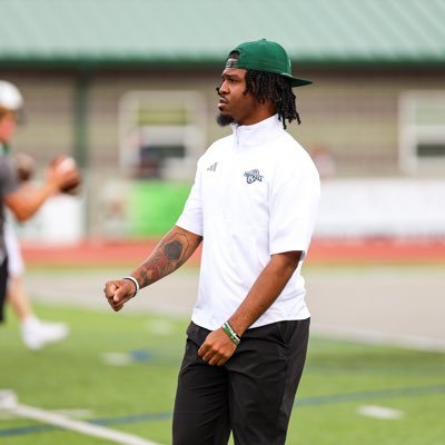 | WRs Coach @SRURockFB | ΗΠ NUPE♦️| Hillgrove High School & ULM Alum | AFCA Member |