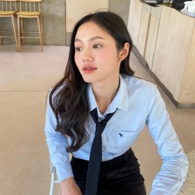 iwalfay's profile picture. 