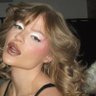 luisasonza's profile picture. singer & songwriter luisa.sonza@mynd8.com.br