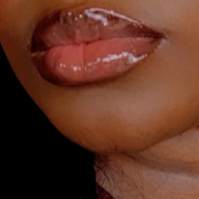 Rouge Pink Connoisseur💗
💗
Feline 🐈⬛🧡
Deviant|
Recluse🌒
🤍
Razz with class🫱🏾🫲🏾🖤