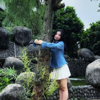 FansLenathea's profile picture. 