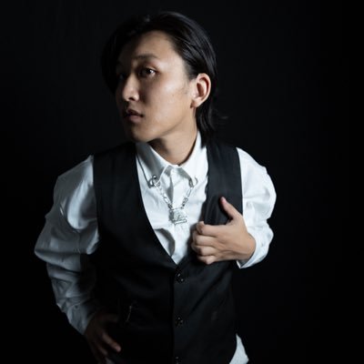 SASLIMEDINS's profile picture. Lush tech所属の俳優の卵！/サスライムービー放送局 常時取り乱し役 、/元芸人！/ドラクエとウマ娘と馬が大好き！ /マードラド号の一口馬主/オサエロ(柴田)、牧歌の里CM、黄色い涙、宇宙戦隊キュウレンジャー、etc.に出演！/出演等の依頼は事務所にお願いします。@Lushtechnology