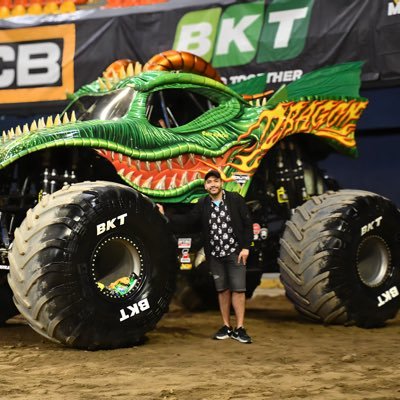 Allancituu's profile picture. En este twitter no hay risas grabadas. Mercadólogo - Digital Mkt - #Teatrero #ImWeird #Easygoing -Más de lo que te imaginas-