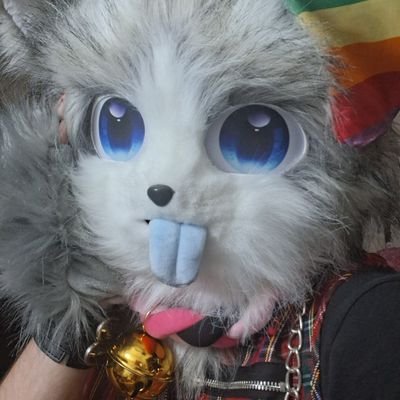 Messyalien52's profile picture. hiya!! I'm a bisexual male that wants to make friends and try new things.