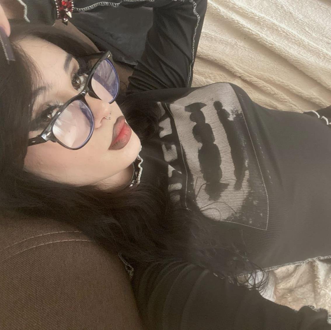 My main... send me a dm dont be shy
@ashley_duskveil