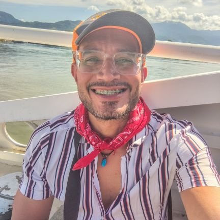 JosueVarga59257's profile picture. Random guy, dom, be my sub, alterego. Master Josue