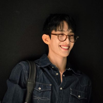 dozkyom's profile picture. A voice that warms the soul. A smile that lights the stage. Geace in every note.