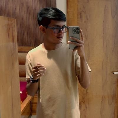 _Anant__jain_'s profile picture. 🏎️