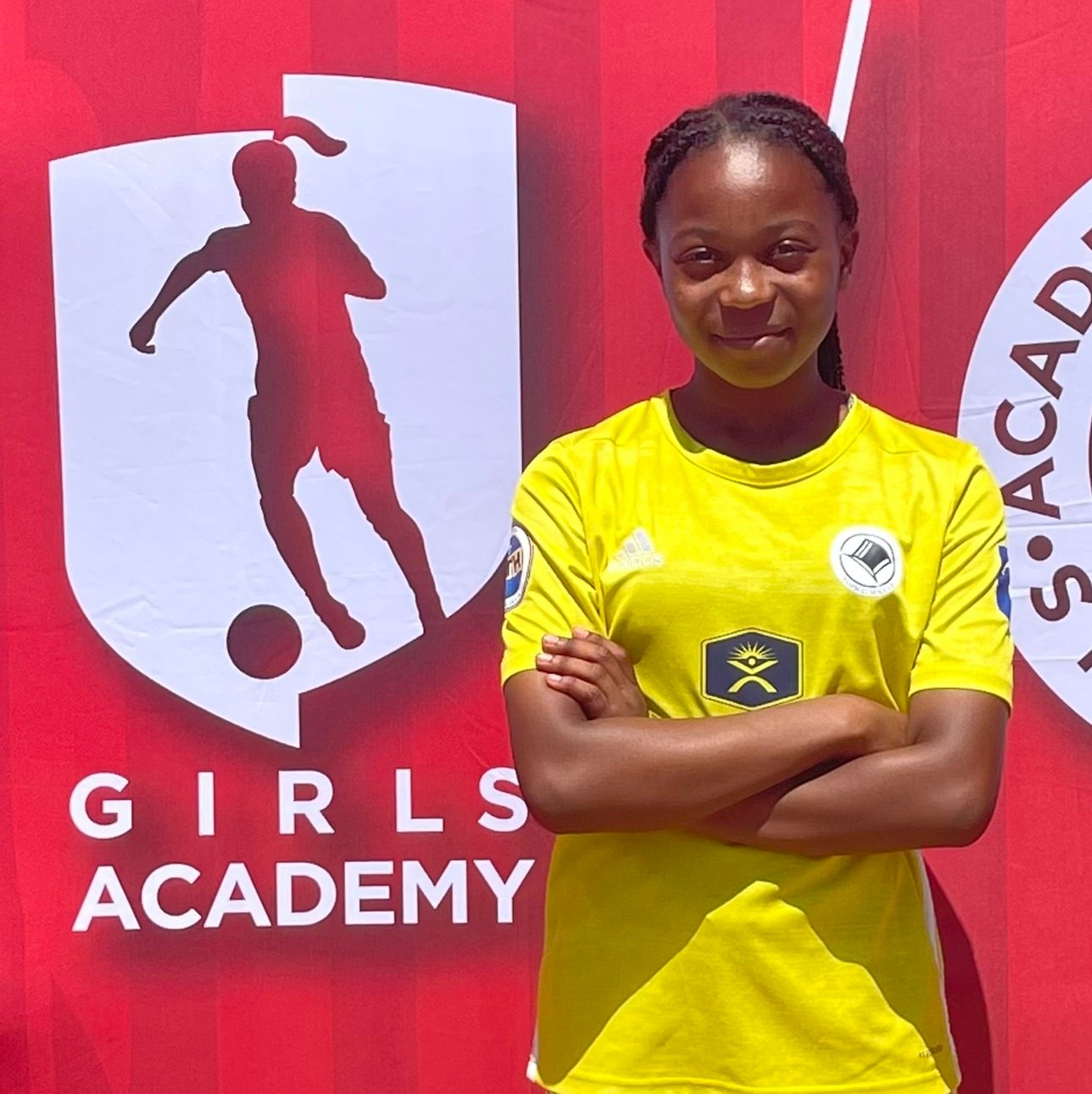 2027 Grad Year | 5’4” | 4.25 GPA | Tophat GA Navy #4 /South Cobb Varsity #4 /Center Back/ Outside Back /Team Captian/NCAA ID # 2506638539
