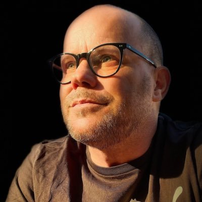 | Sing cover songs. Mostly Rock, Blues, Oldies and Ballads. @frumpyman_(Instagram)