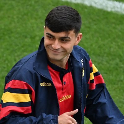 DaveFCB_'s profile picture. Fully fit Pedri ball ⚽️ Proud Yamal ball ⚽️