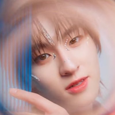 bl/gl enthusiast, multifandom kpopper, drama lover, and otaku in the remaining hours • she/her • ESFJ-T