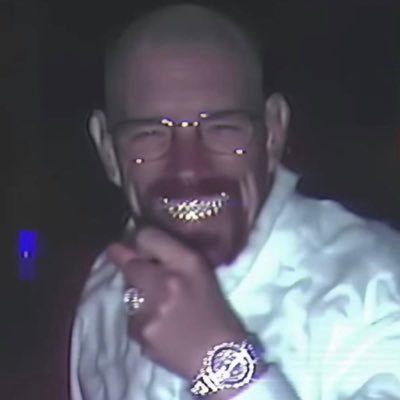 Falador de bosta, nerdola, e apreciador de Carlton🚬🚬