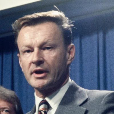 🇺🇸🚨 DC-Affiliated Media|Priv: @PAMPHLETSUOAALT | I-D-ME in @USGSGovSim Co-Lead Dev of the unreleased HOI4 mod, Dark Lights Bright Room. Brzezinski Realist.