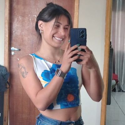 Protegida, iluminada, abençoada e grata pela vida🤍✨•
Mamãe da princesa que a Disney não tem 👩🏼‍❤️‍👩🏻🩷•