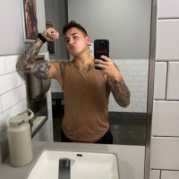 Johnathan Ramos (@johnnnnramos) 's Twitter Profile