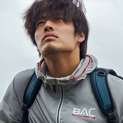 Daeho_rangi's profile picture. A smile brings luck!! ☀😁

the private account of @BigTigerZZang__ 
follow me if were friends! :)