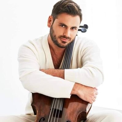 otiwa2000's profile picture. My name is Stjepan hauser, I'm a Croatian cellist, and member of 2cellos 🎻❤