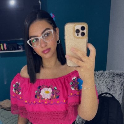 📸 Insta: angelesaylin