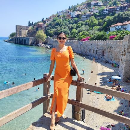 ayseorguler's profile picture. 