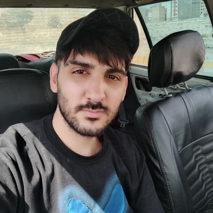 savashtakbaz's profile picture.