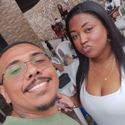 LimaArhur7's profile picture. Helena e lolou 💞💞
Joyce ❤️