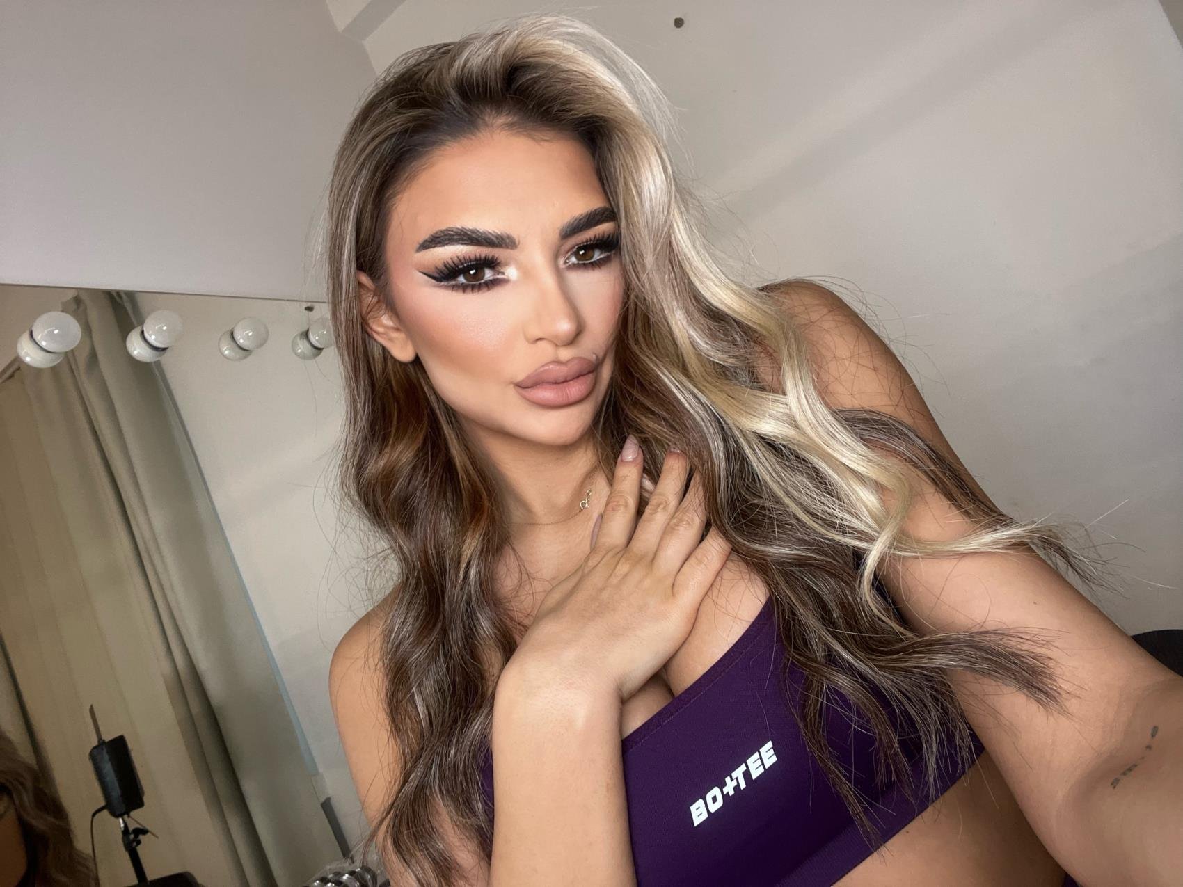 Anasstasia_Jiml's profile picture. Hey 🤍! You’ve found my small account, which I don’t use. Message on my principal @AnaAnastassia