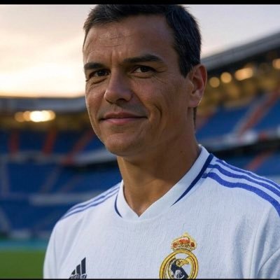 Nachetehardbass's profile picture. Cuenta parodia de mi mismo.