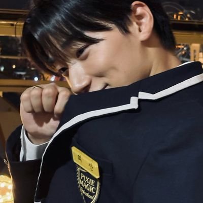 S4nnie_c's profile picture. 𝙘𝙝𝙤𝙞 𝙨𝙖𝙣'𝙨!🏔️
 Atiny.nctzeen 「24.10.18」
  -Ester