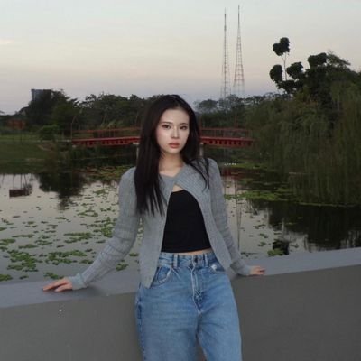 Akun ini dedikasikan untuk bu boss paling kecil dan lucu @SE_LynJKT48
