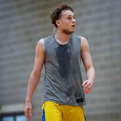 mikloszalavari's profile picture. 5'10 PG | 160lbs | Class of 2026 | 3.8GPA | 37’ VERT | Oklahoma Prep |mzalavari.recuitment@gmail.com | Hungarian Passport Holder🇭🇺