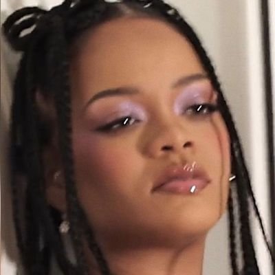 jisooglamuor's profile picture. :)