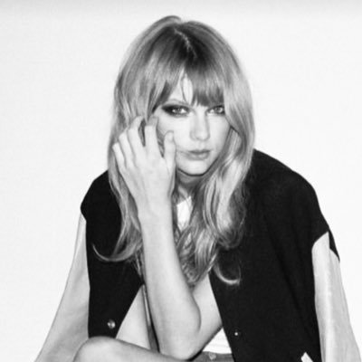 onlybadkarma's profile picture. muy swiftie y livie ;)