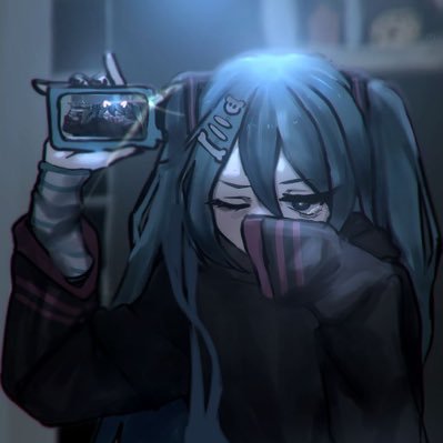 starryhologram_'s profile picture. idk im just here