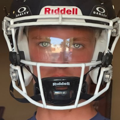 lucasroyalty19's profile picture. VARSITY QB |St Genevieve ➡️ 2028 |4.33 GPA trained by @coachdanny10 Humanitarian of the Year X 2 / Activist 🌎 / 4:13 ✝️ NCAA #2405288208 /Lynk PR