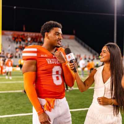 Safety @UTRGVFootball ✌🏽 | FedWay made🦅💙| #chasinggreatness #LLDM 💙💸