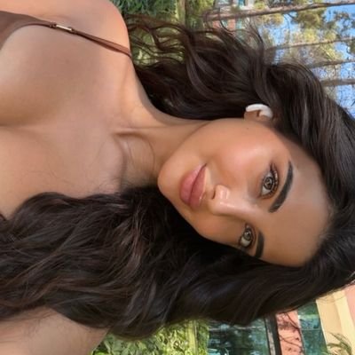 Ay_el_34's profile picture. قلبي معبد لا يدخله إلا الطاهرون .✨️