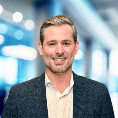 AimanHamdouna's profile picture. ◢ Navigating the human story. Shaping global economies. 🚀 @mo_works 🧬 @hatch_quarter 🇦🇺 @aussiesingulf