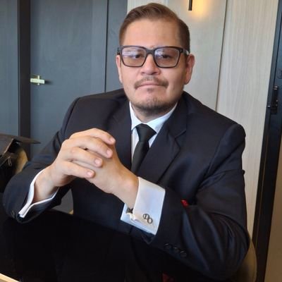 Abogado, Derecho Constitucional, Laboral y Administrativo, Juve 100%